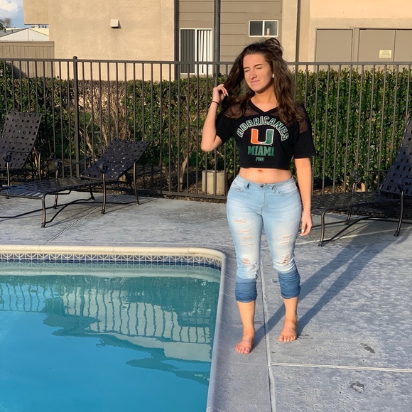 Meet your Posher, Paige - Picture 4 of 4